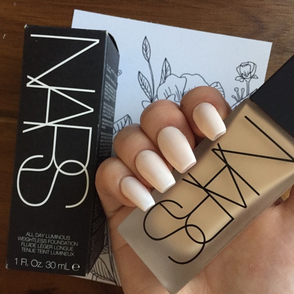 NARS Other - NARS FOUNDATION (light 4)